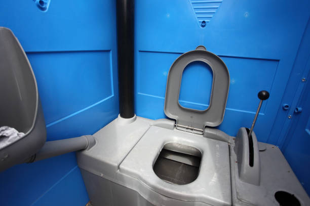 Best Emergency porta potty rental  in Oak Bluffs, MA